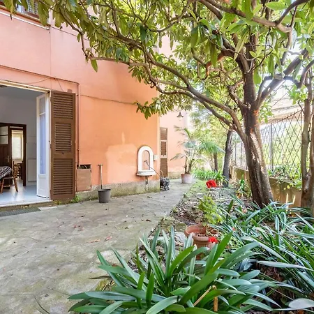 Joivy Sunny Flat Near The Апартаменты