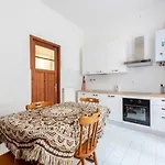 Appartement Joivy Sunny Flat Near The *