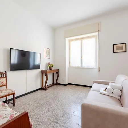 Joivy Sunny Flat Near The Διαμέρισμα *